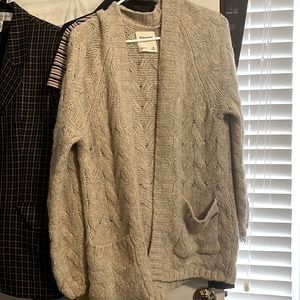 Abercrombie and Fitch Balloon Sleeve Cardigan